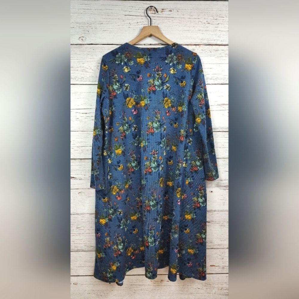 LulaRoe Long Sarah Cardigan - Picture 3 of 7